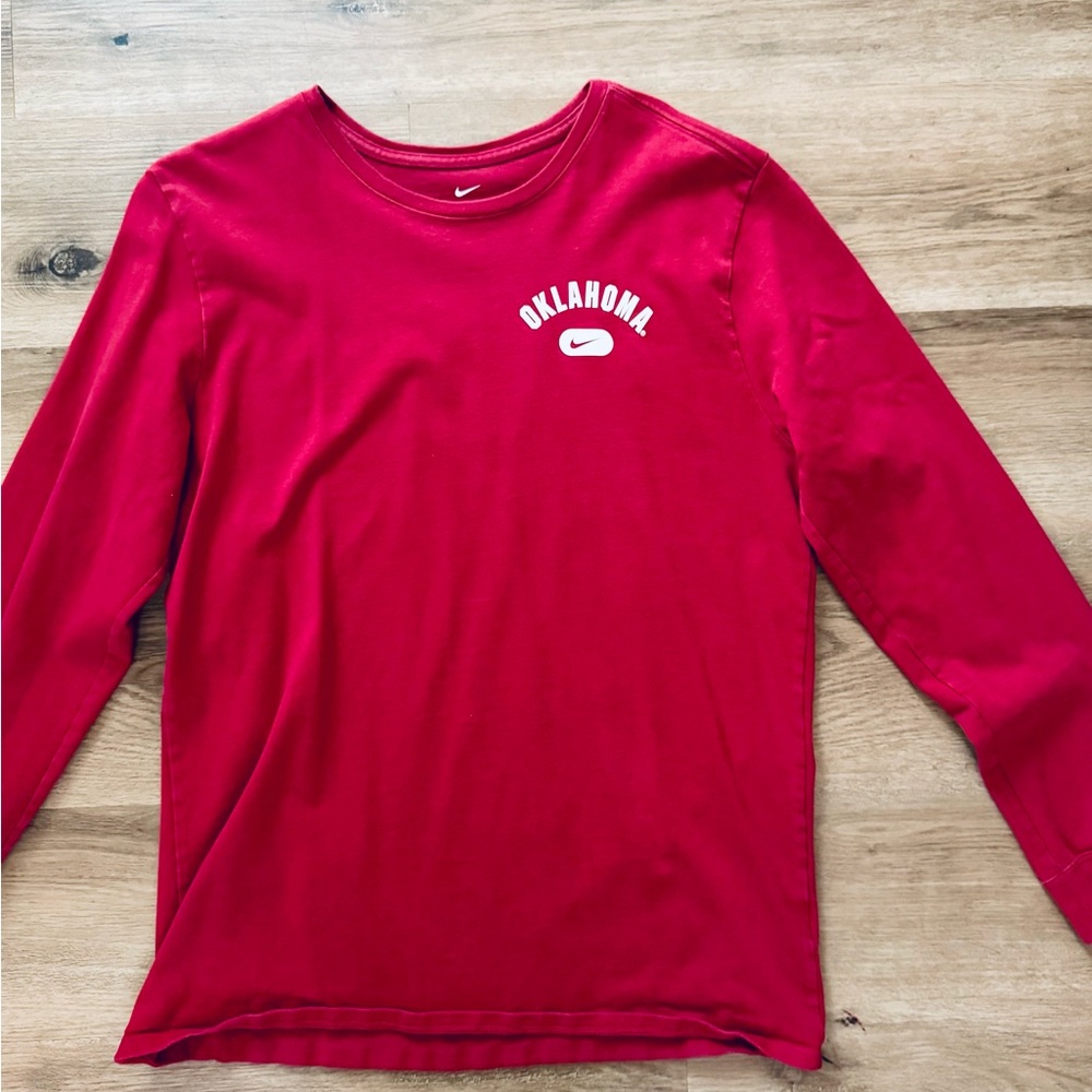 Nike Men’s Oklahoma Sooners Red Long-Sleeve Tee